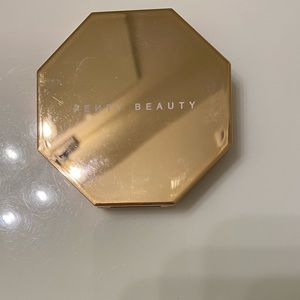 FENTY BEAUTY BY RIHANNA